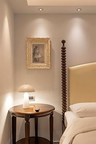 Comfy Boutique Hotel