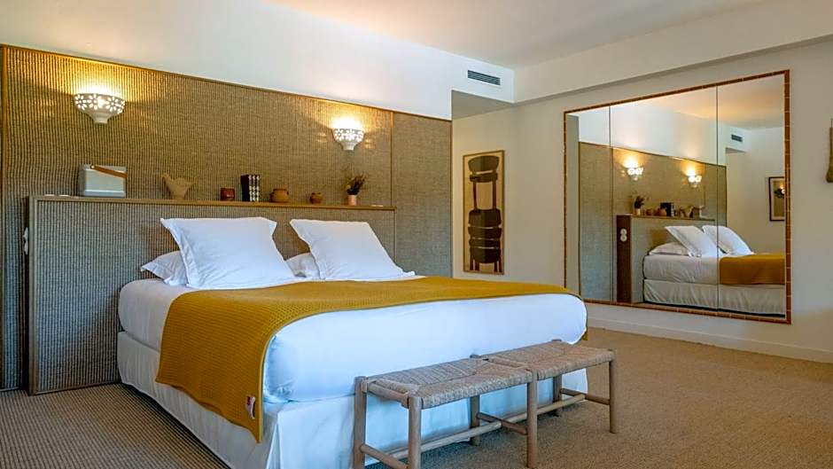 Le Moulin, Lourmarin, a Beaumier Hotel