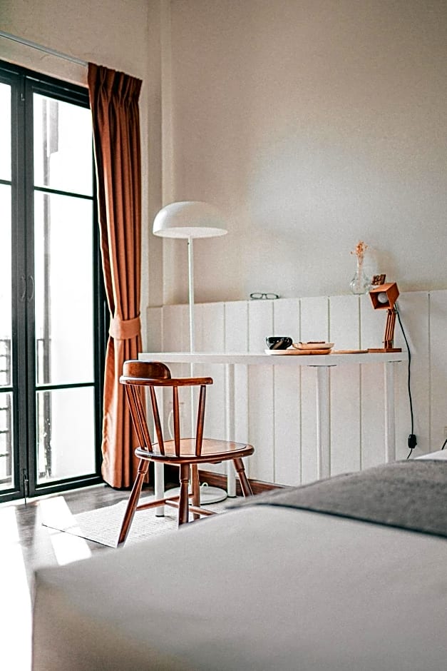 Within Korat Sawairiang