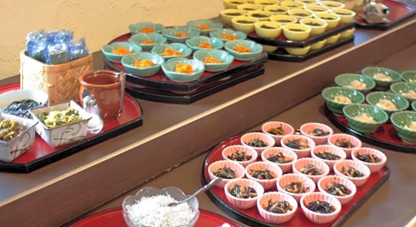 Community & Spa Naha Central Hotel