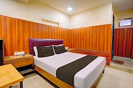 Collection O Chena Creek Godbandar Formerly Hotel Spotlight