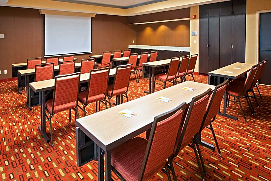 Courtyard by Marriott Mishawaka-University Area