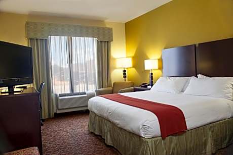 One-Bedroom King Suite