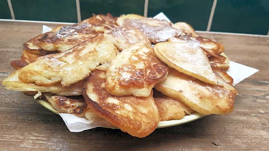 Pokoje Gościnne Art- Dworek