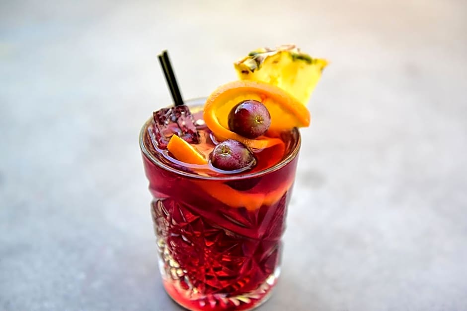 Sheraton Redding Hotel at the Sundial Bridge