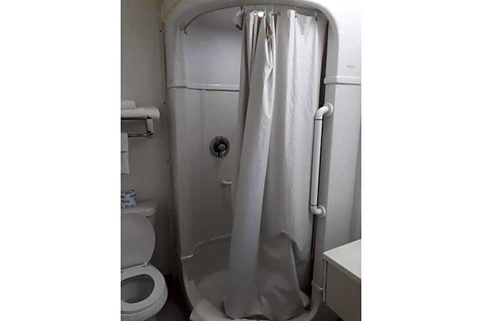 Travel Inn By OYO Omaha