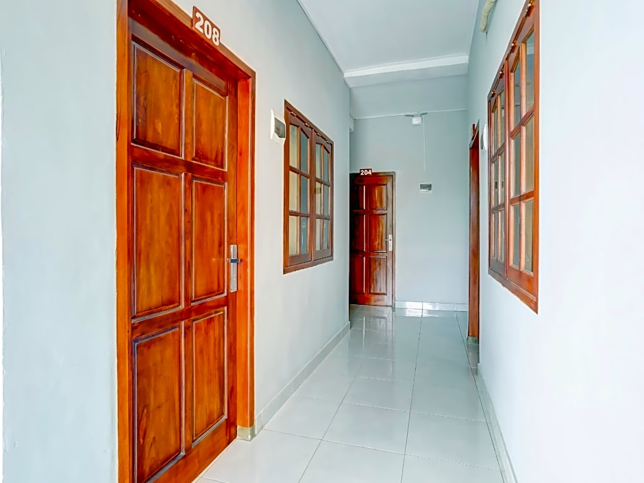 OYO 90089 Hotel Satria Syariah
