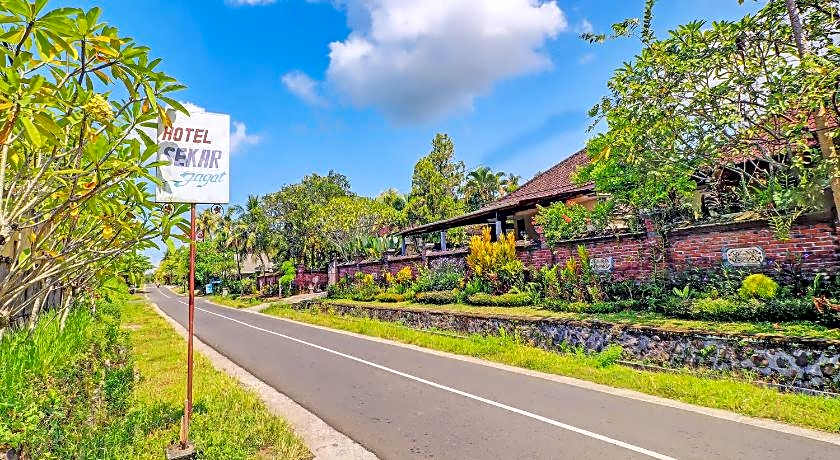 Hotel O Sekar Jagat Near Pantai Baluk Rening
