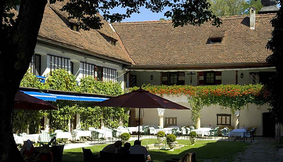 Hotel Schloss Leonstain