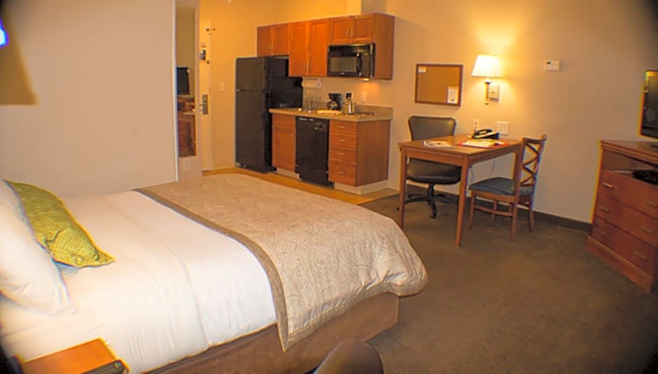 Candlewood Suites Jacksonville, an IHG Hotel