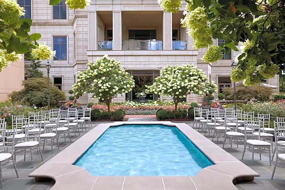 Waldorf Astoria By Hilton Atlanta Buckhead