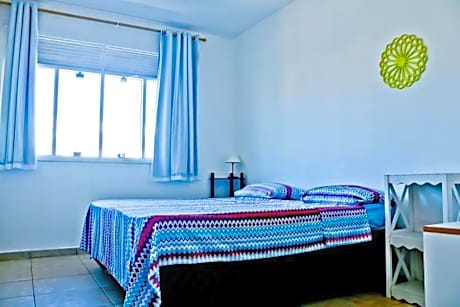 Deluxe Room (2 Adults + 1 Child)