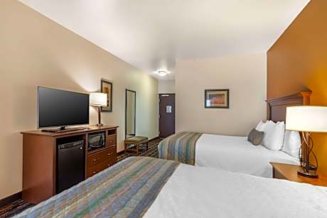 2 QUEEN BEDS,NSMK,MICRFG,42INLCDTV,HISPD,FULL BREAKFAST