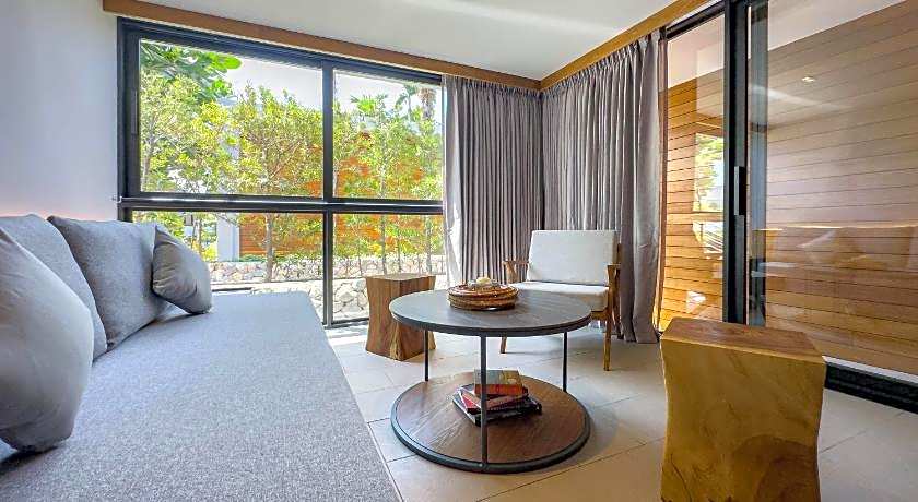 Casa De La Flora Hotel