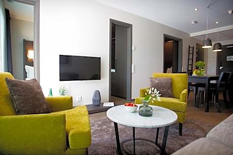 Deluxe Apartment (Pool not included)