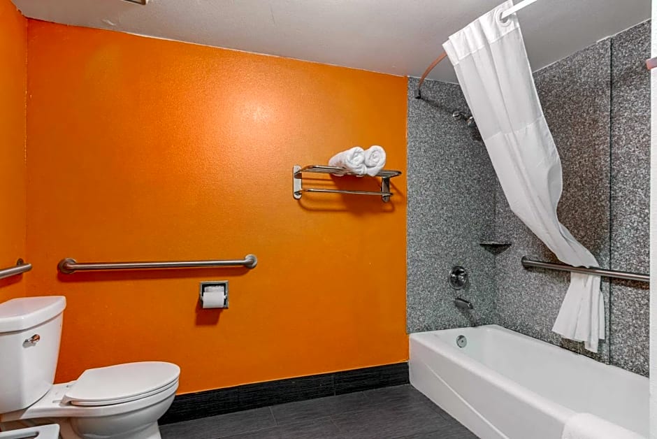Quality Inn