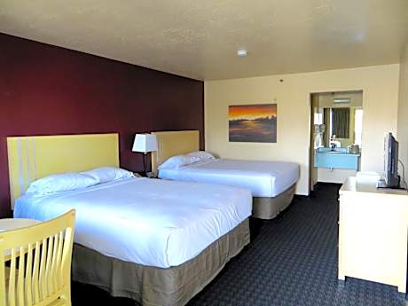 Queen Room with Two Queen Beds
