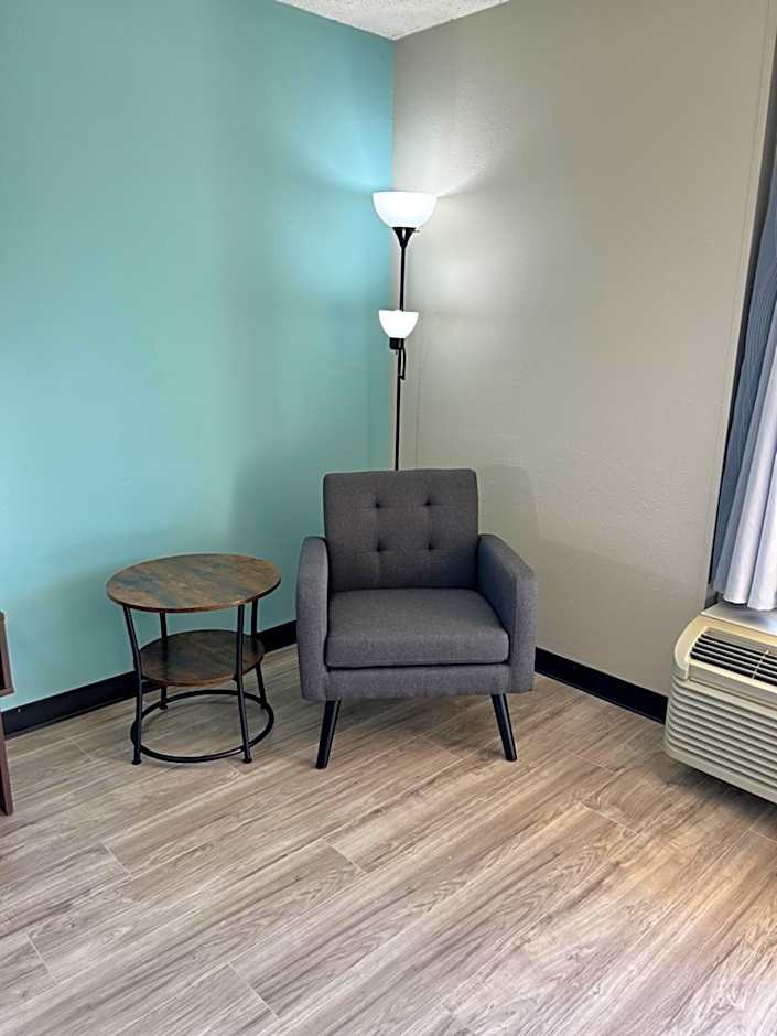 Super 8 by Wyndham Ocala