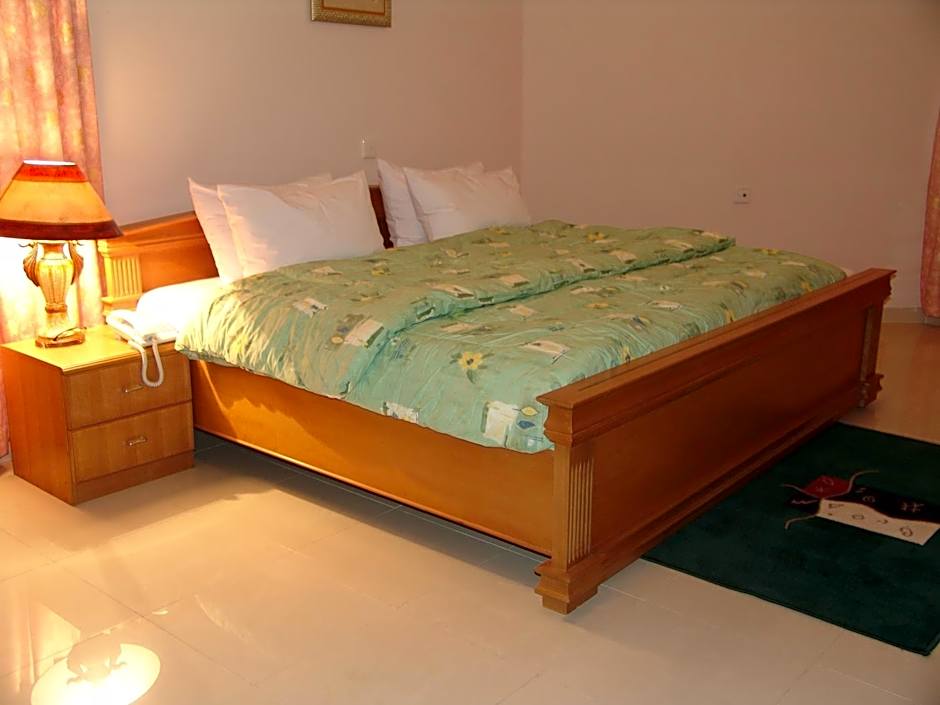 Eastgate Hotel