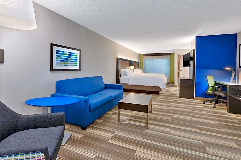 Holiday Inn Express and Suites Blacksburg- University Area By IHG