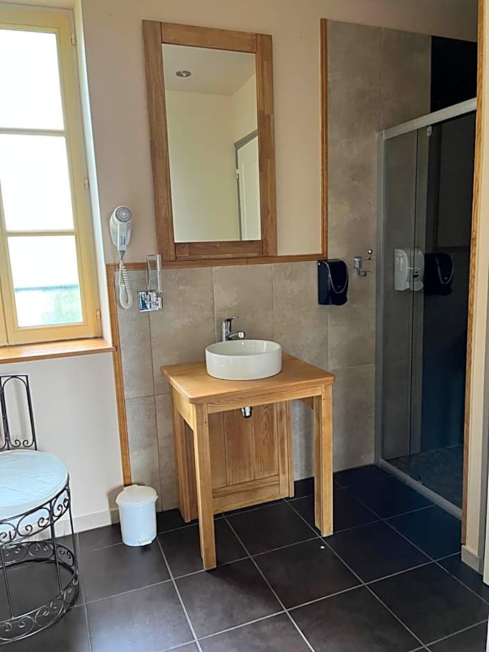 Hôtel La Vinaigrerie LOGIS