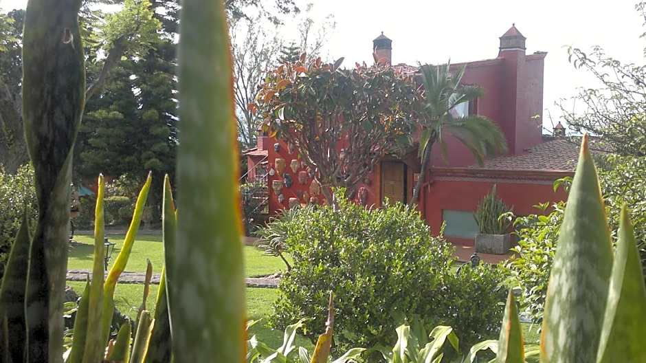 Villa San Jose Hotel & Suites