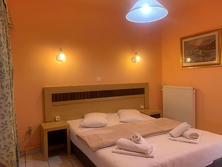 Polychrono Beach Hotel