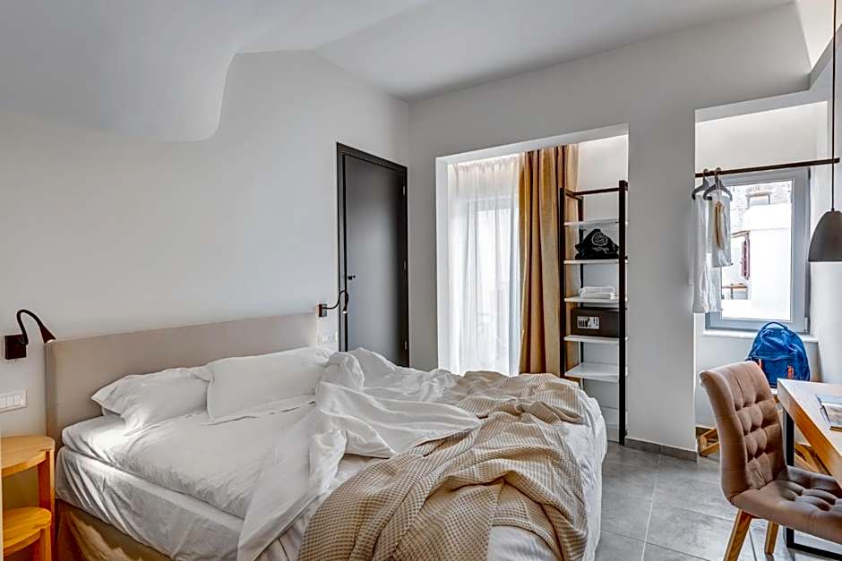 Naves Suites