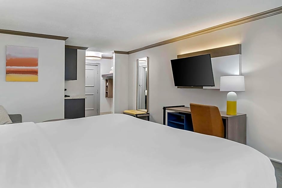 Comfort Inn Plainwell