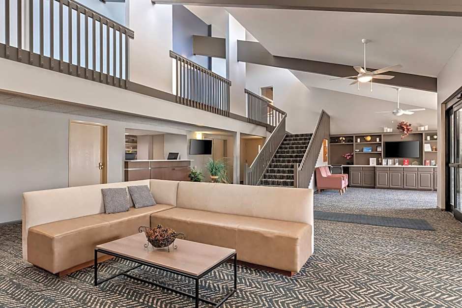 AmericInn by Wyndham Crookston U of M Crookston