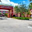 Plantation Inn Hotel And Lounge
