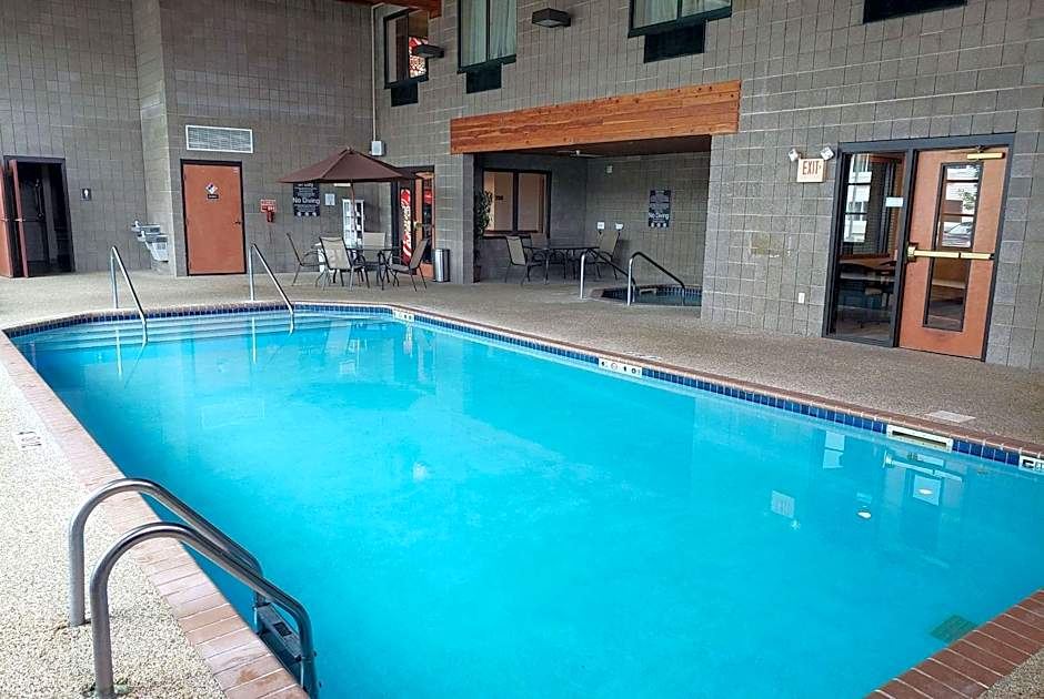 Wingate by Wyndham Coon Rapids