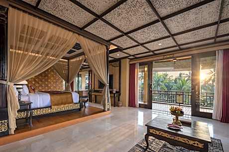 Presidential Suite with Free Benefit