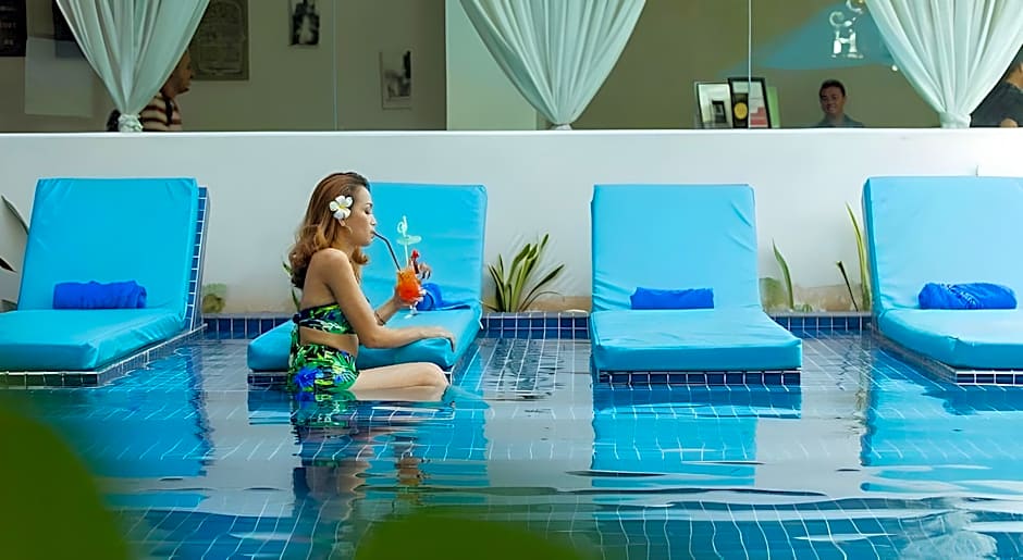 Home Chic Hotel