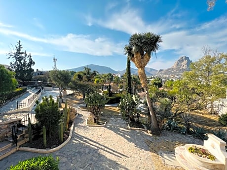 Hotel Parador Vernal