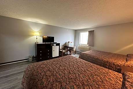 2 Queen Bed Accessible