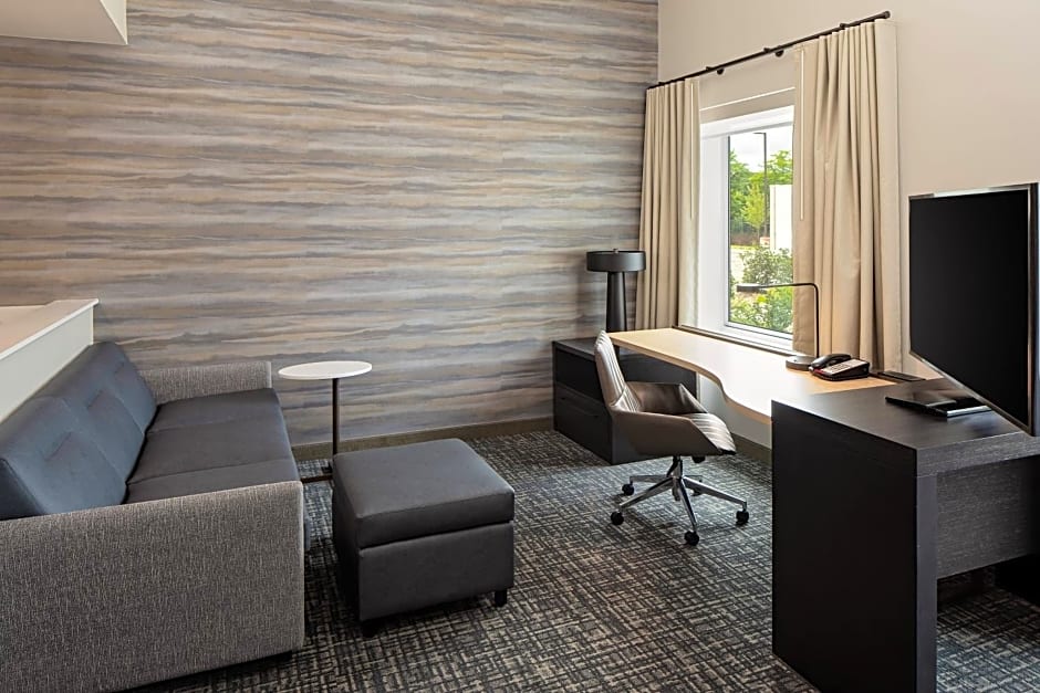 Residence Inn by Marriott Detroit Farmington Hills