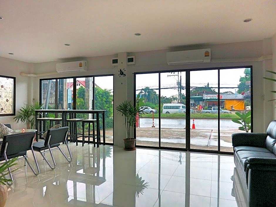 Winrisa Place