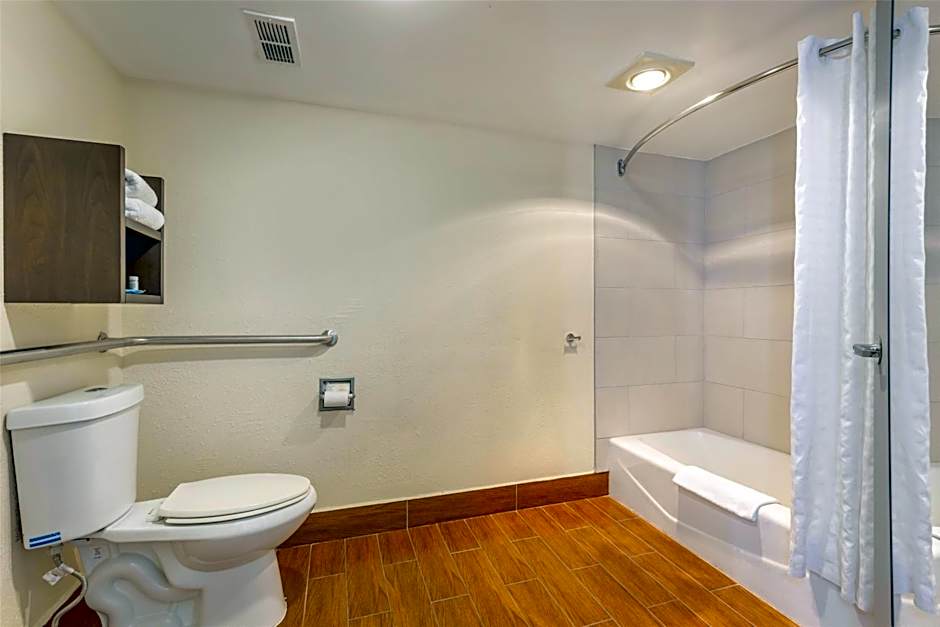 Best Western Salisbury Plaza