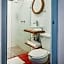 Creta Hotel & Suites