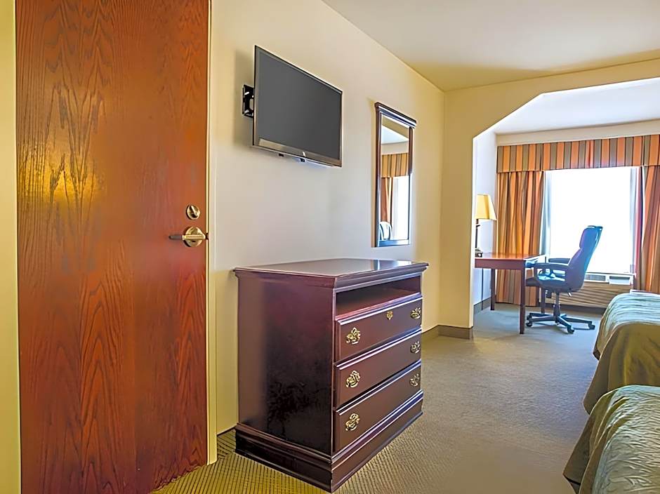 Quality Inn & Suites near I-80 and I-294