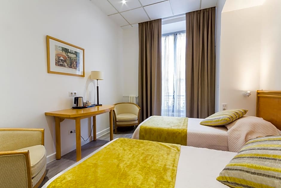 Hotel Busby