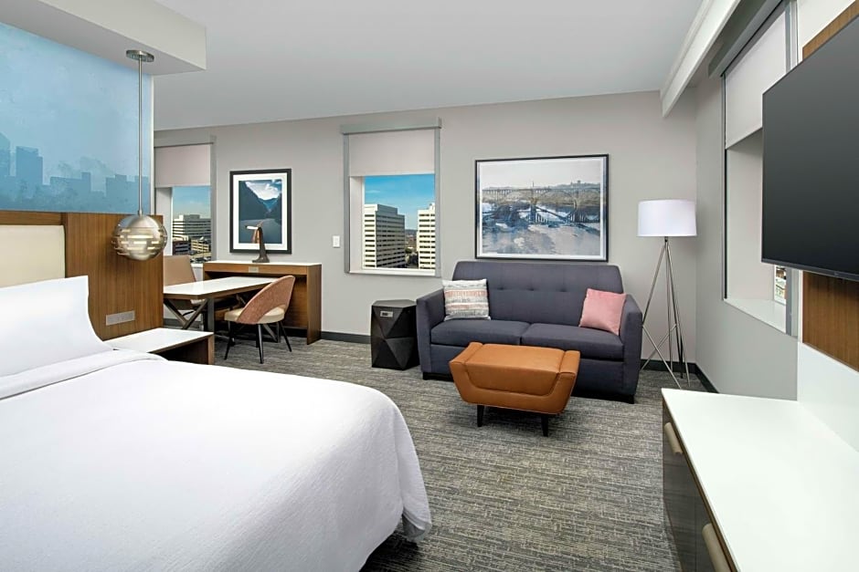Embassy Suites By Hilton Knoxville Downtown