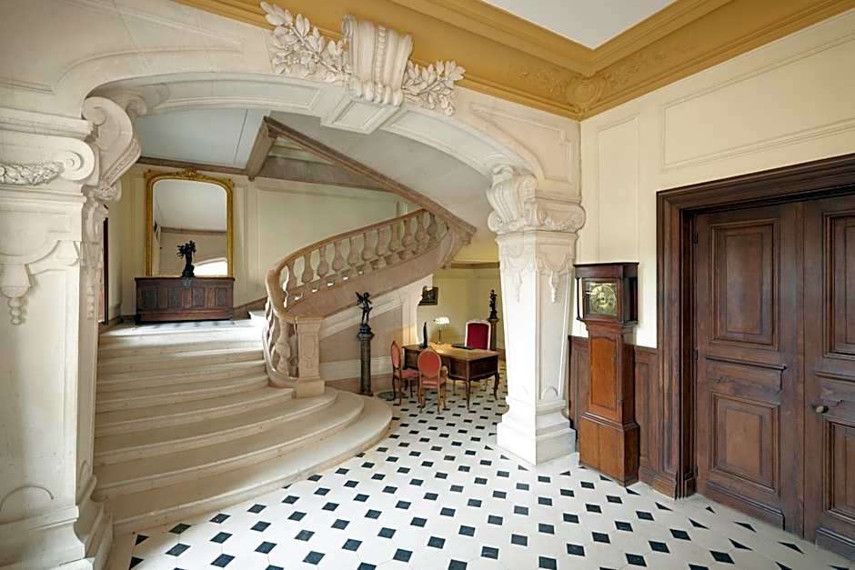 Château Saint-Michel - Cercle des Grands Crus