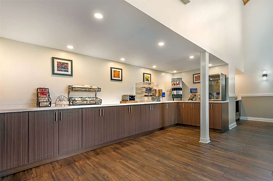 Best Western Smiths Falls Hotel