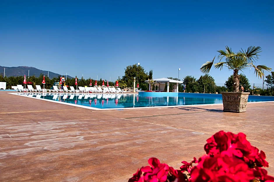 Balneo and SPA Complex MINERAL YAGODA