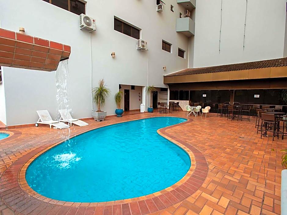 Ibis Styles Presidente Prudente, Portal of the West