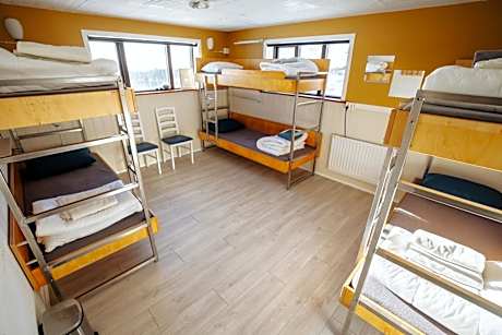Bed in 6-Bed Mixed Dormitory Room