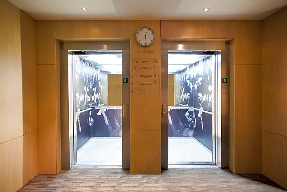 Hotel Zinema7