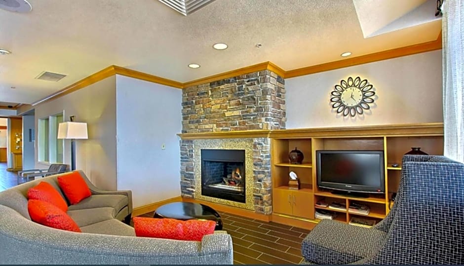 Holiday Inn Express & Suites - Meridian - Boise West By IHG